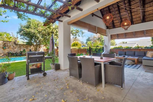 OFFERS FROM R 2,599M 

A stunning, quaint farm-style home that has loads to offer all while being renovated boasting a top spec ...