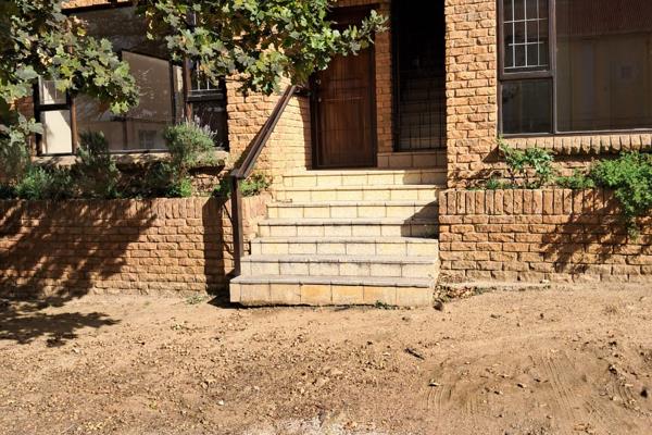 Neat, centrally-located 2-bedroom flat available in Caledon

R7,360pm
Deposit payable
Prepaid electricity. Other municipal services ...