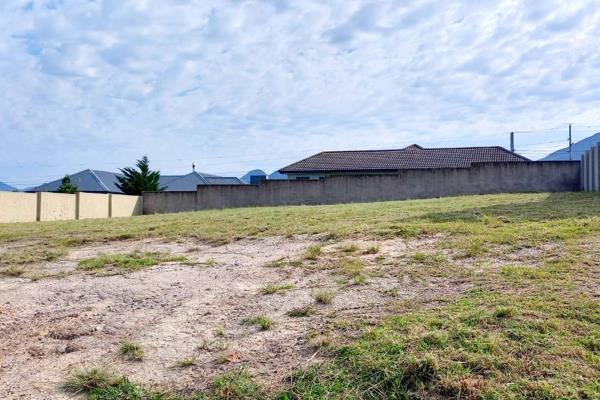 This property lies nestled within the serene confines of Blue Mountain Village. Offering 596m&#178; of gently sloped vacant land.  ...