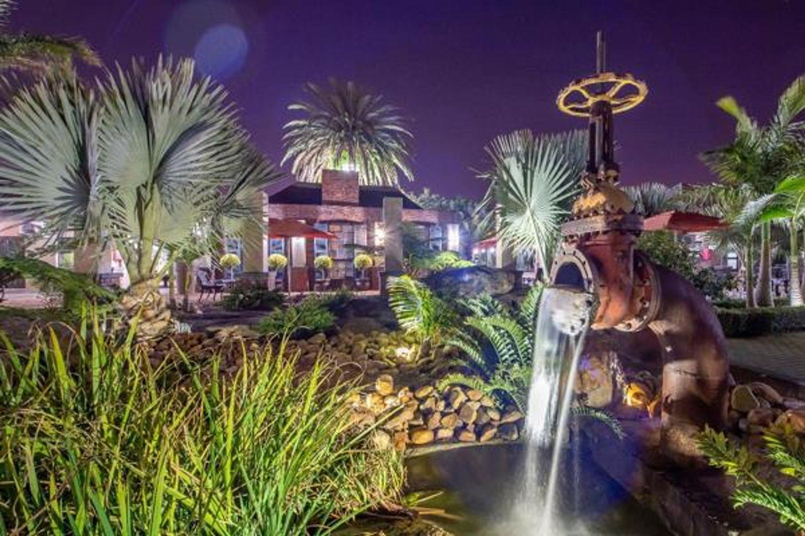 Commercial property for sale in Chrismar P24114379448