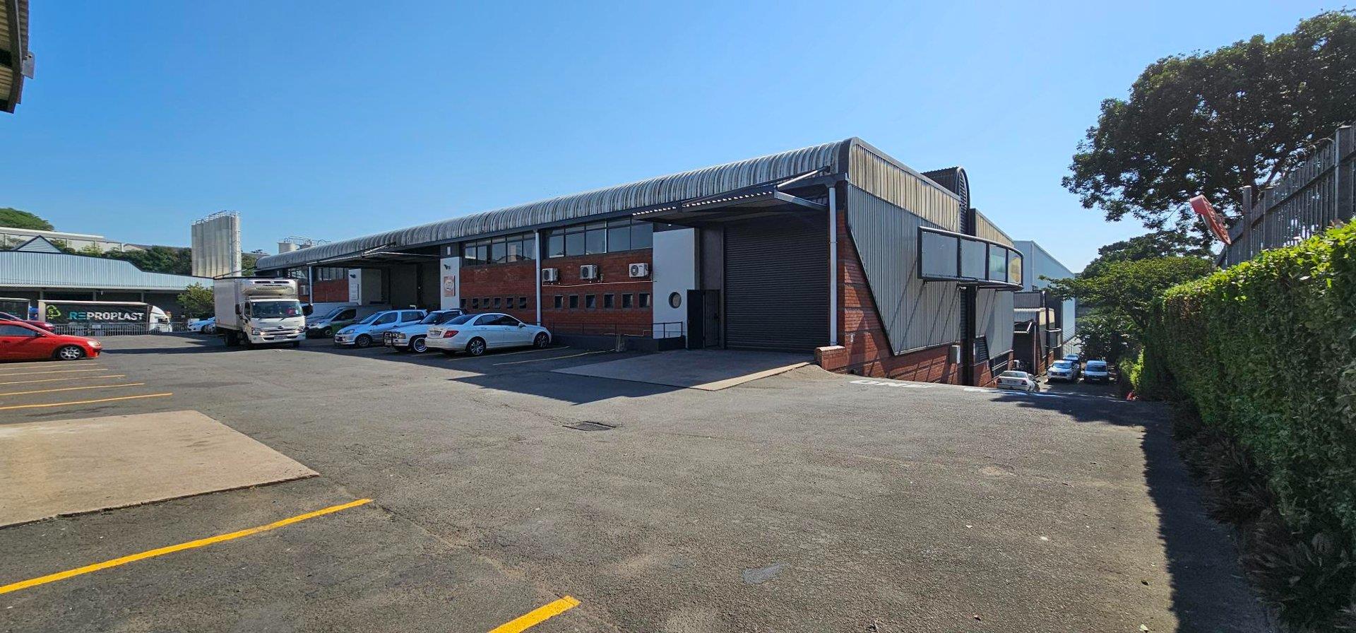 Industrial property to rent in Falcon Industrial Park - 13 Lanner Road