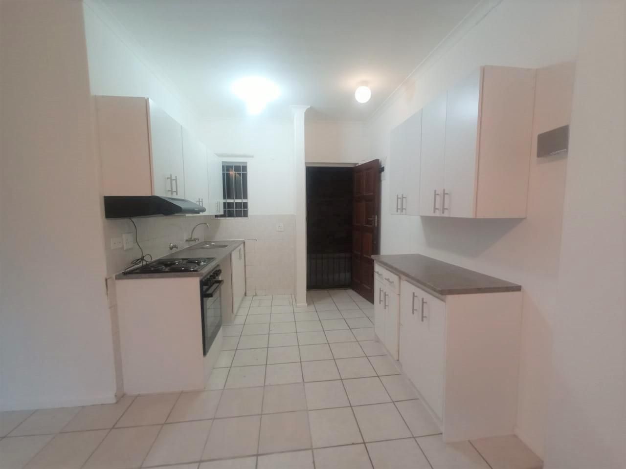 Apartments / flats to rent in Brackenfell Brackenfell Property Page 4