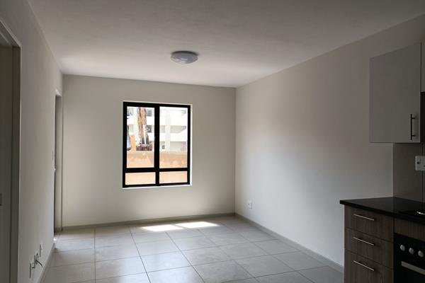 New Modern Ground Floor 2 Bedroom 1 Bathroom Apartment. Brooke Manor Rivonia. Load ...