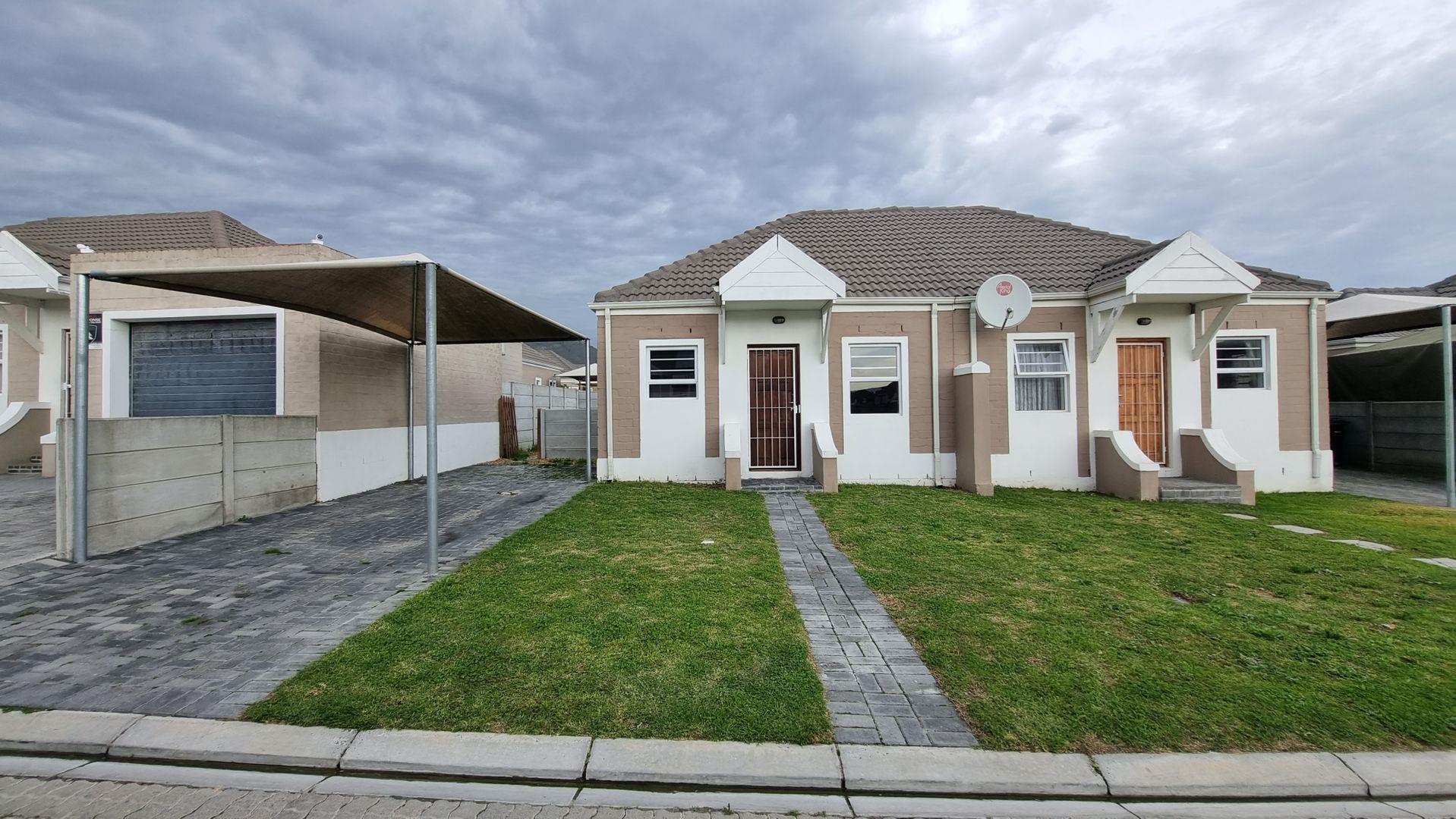 3 Bedroom House for sale in Klapmuts - 1-5 Pinotage Villas, 13 Kanonkop ...