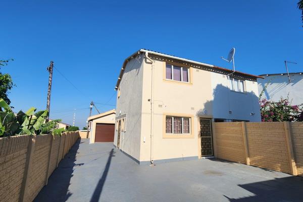 Durban Live Online Multiple Property Auction
Starting on Wednesday, 22 May @ 10h30

Semi-detached duplex situated on road level
2 ...