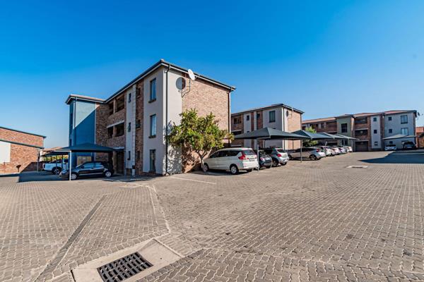 Welcome to your next great investment in Amberfield, Centurion! This well-priced gem offers a perfect shot for investors, with 21 units ...