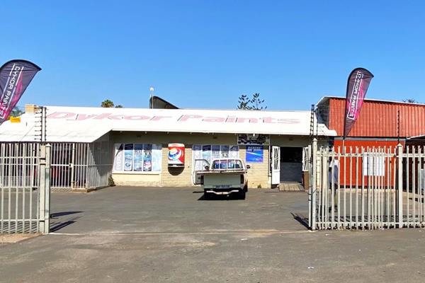 Discover endless business possibilities with this prime commercial property boasting 830 ...