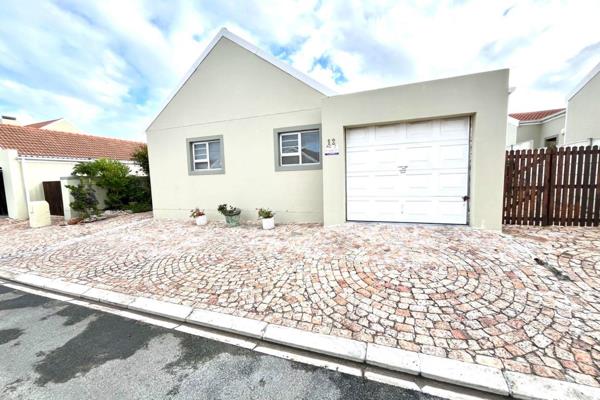 Situated in a secure complex in sought after Franskraal, this open plan home has a lot ...