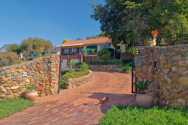 The property is situated at the prestigious top end of Kibler Park with tiled entrance area providing a welcoming impression.  The ...