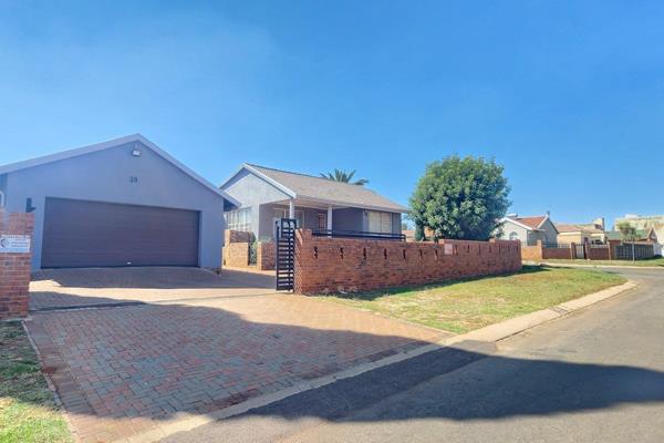 Discover your dream family home in the highly coveted Lenasia South, Extension 1! Perfectly positioned near amenities, top schools, and ...