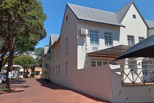 328 sqm office to let, Rivonia, Sandton.
Situated in the prime location of Rivonia ...