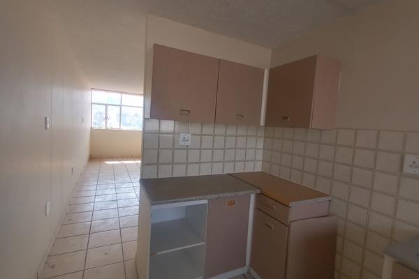 Charming Renovated Unit Across from the Namib Embassy

This clean, neat, and recently renovated tiled unit offers a blend of modern ...