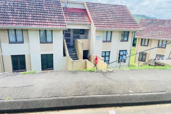 3 Bedroom Apartment
Spacious Ground Floor Unit situated in a gated complex. Upon entering you’re welcomed by a bright and light home ...