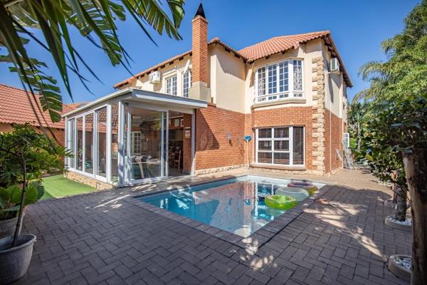 This property is set in the distinguished Six Fountains Lifestyle Estate. Enjoy ...