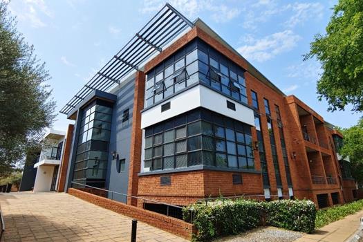 Commercial Property to rent in Highveld