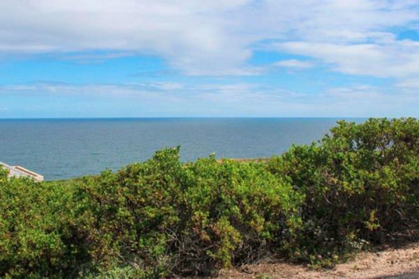 Village on Sea is a coastal eco-development situated on the Southern Cape Coast in Mossel Bay. It is a low-density housing estate with ...