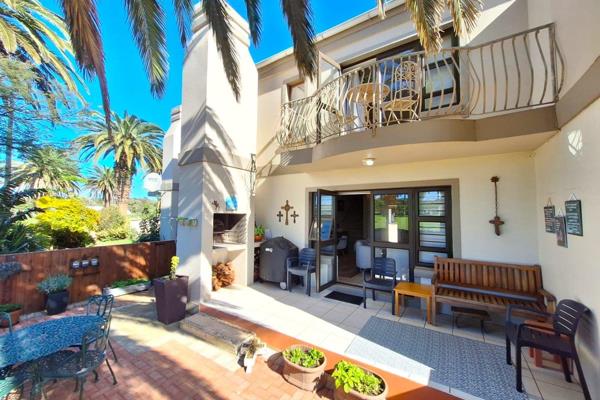 DUAL MANDATE

A welcome new addition to the market is this immaculately kept townhouse in Paradise Beach, close to the beach yet far ...