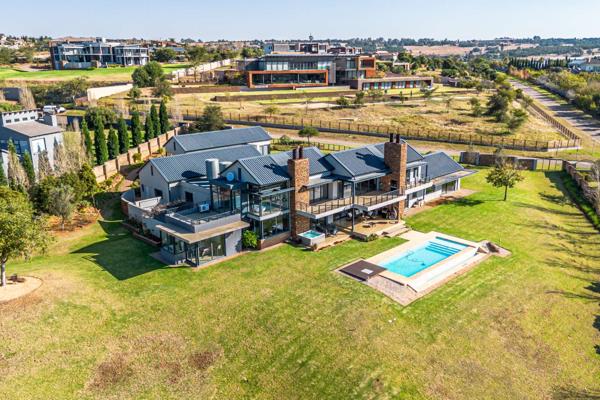 Nestled within the prestigious Mooikloof Heights Estate, this exceptional 5 to 7 bedroom ...