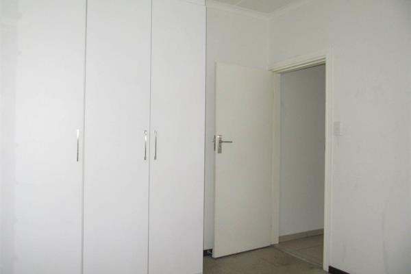 Nice and Spacious 2 Bedroom Apartment in Carlswald Condominium 24 hour Security Complex ...