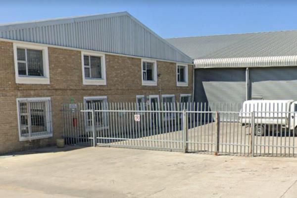 Warehouse to let in Joubert Industrial, 3phase power, R50/m2, excluding municipal costs and VAT. Total cost R83 263.97 all inclusive. ...