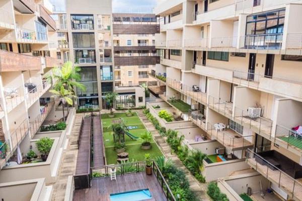 Located next to City Lodge, spacious duplex set in European contemporary architecture.  Set on two levels with all living areas opening ...