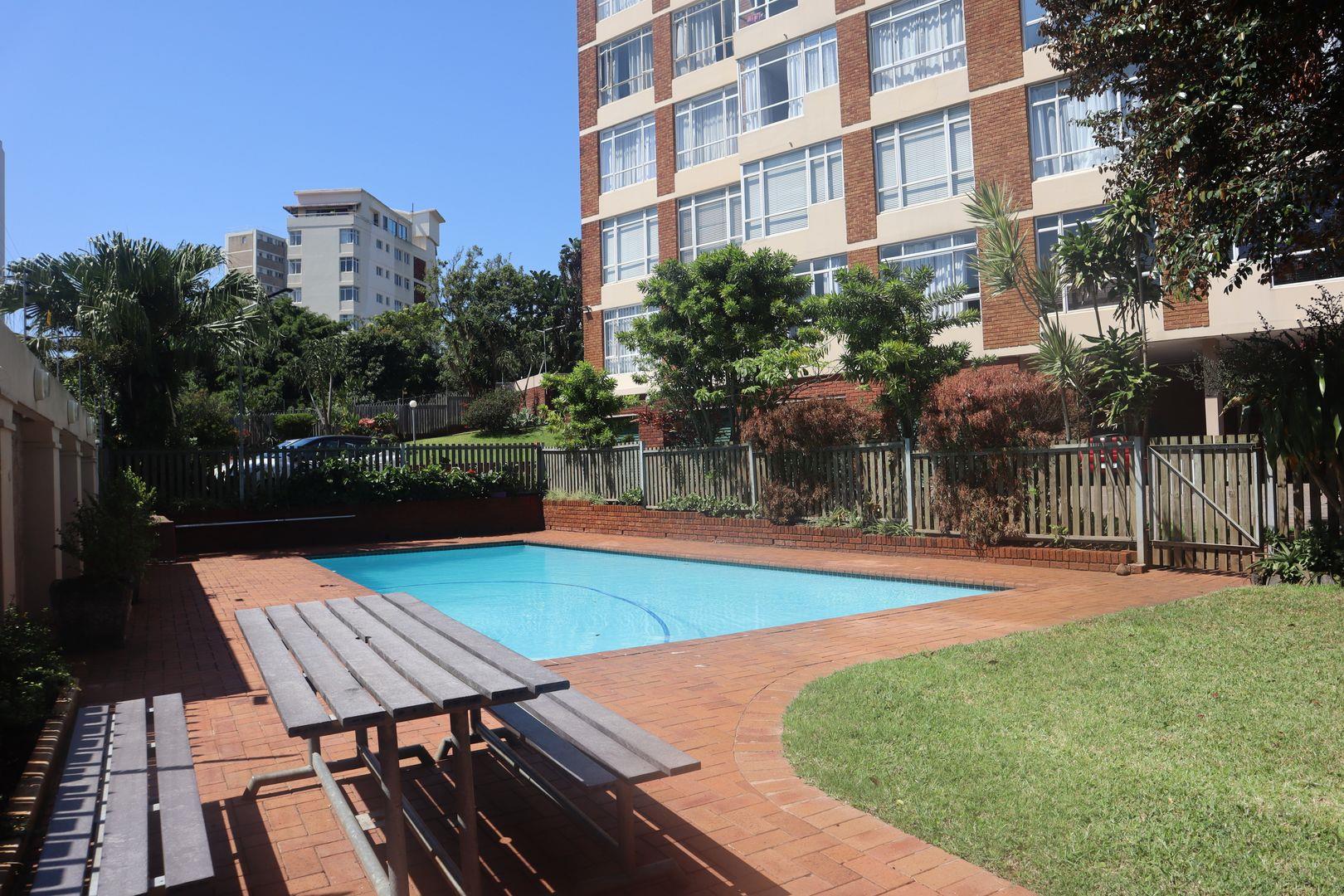 2 Bedroom Apartment / flat for sale in Glenwood - P24-114200041