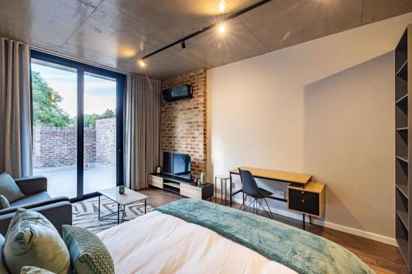 Discover the epitome of modern living in this stunning loft apartment located in a prime ...