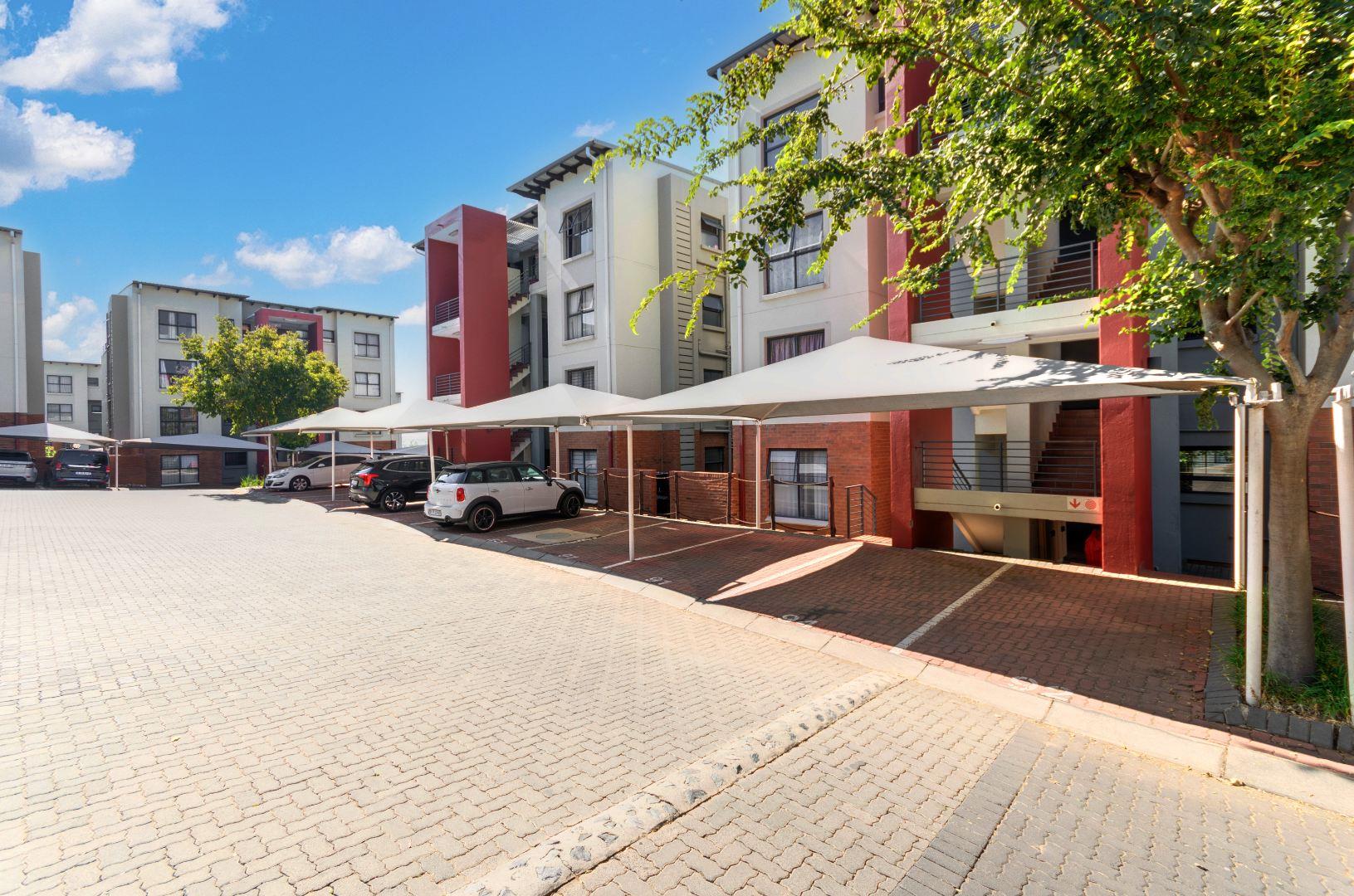 3 Bedroom Apartment / flat for sale in Fourways - 92 Ss THE William, 1 ...