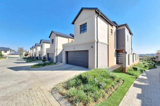 4 Bedroom Townhouse for sale in Kyalami