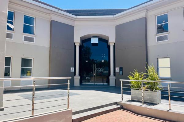 GLA: 395m2 x R160 = R 63 200 pm ex VAT 

Situated in Belvedere Business Park, this ...