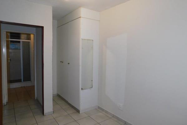 R3600 PER BEDROOM in a two bedroom apartment at Crown Court Complex. These apartments ...