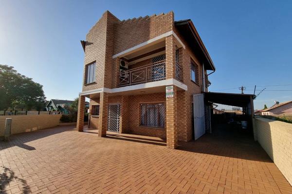 Suitable for doctors and lawyers!!!! This wont last long….

The house features a modern, contemporary design with face Brick, making ...