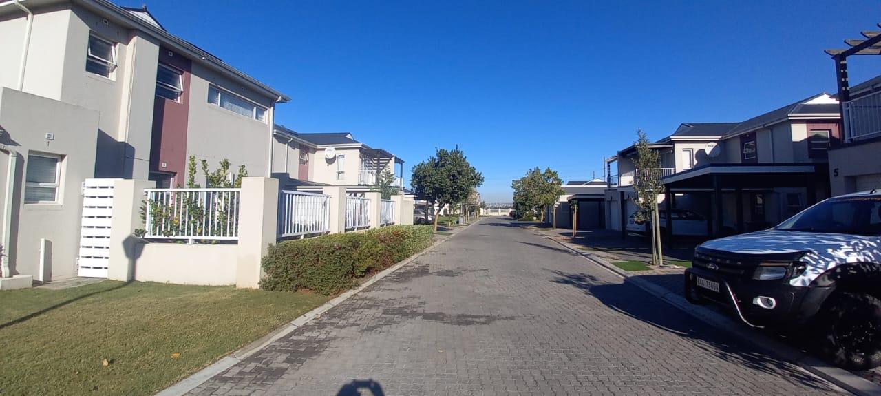 Listing number: P24-114423083, Image number: 1