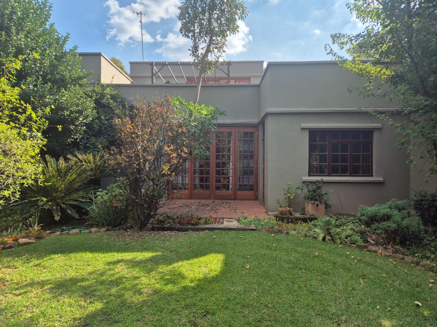 3 Bedroom Townhouse for sale in Lynnwood Manor P24114423536