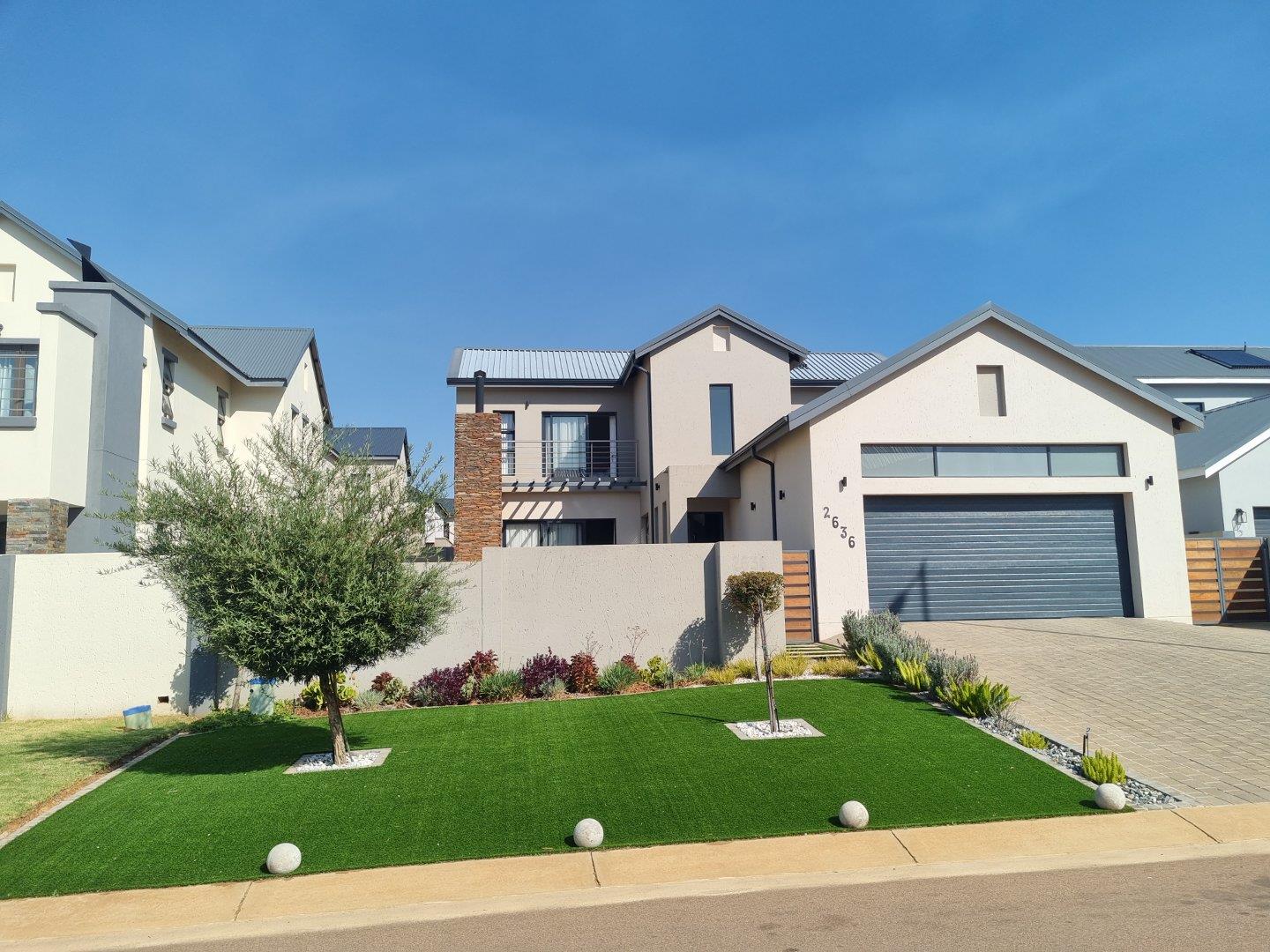 4 Bedroom House for sale in Golden Fields Estate 1132 Satinwood P24