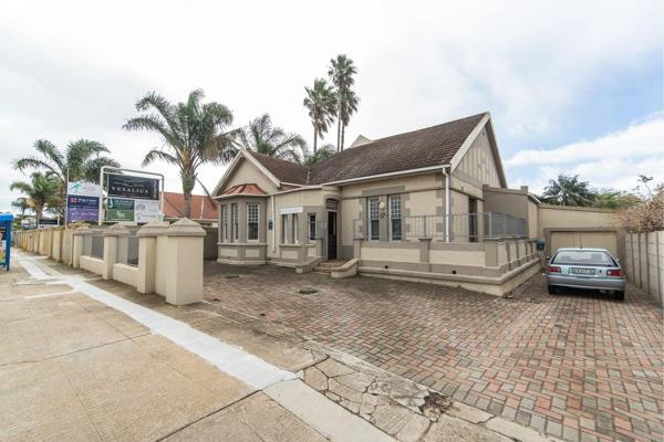 Prime Commercial Property on Cape Road
Looking for the perfect spot for your business? Consider this spacious 4-bedroom property ...