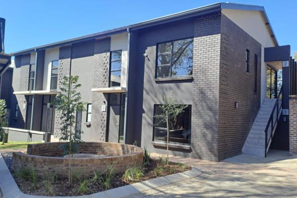 Contemporary modern living in Alphen Park/Menlo Park. Ideal for young professionals.

This stylish home offers an open plan tiled ...