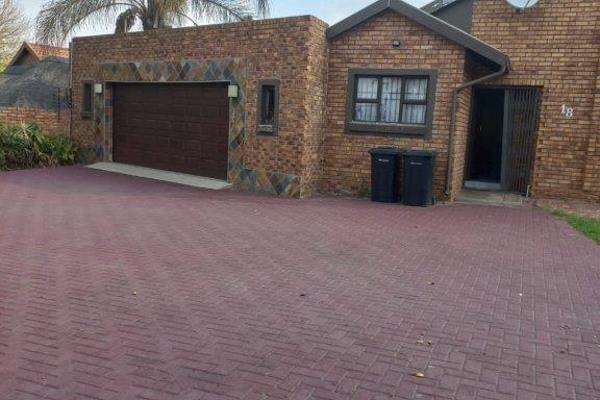 4 Bedrooms | 2 Bathrooms | 1 En-suite | Dining Room | Lounge | Living Room | Double Garage | Double Carport | Remote Access Gate | ...