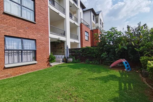 3 bed townhouse with garden for the petlovers now r1680 000!
- 3 bedrooms
- 2 bathrooms ( main bedroom features an en-suite).
- open ...