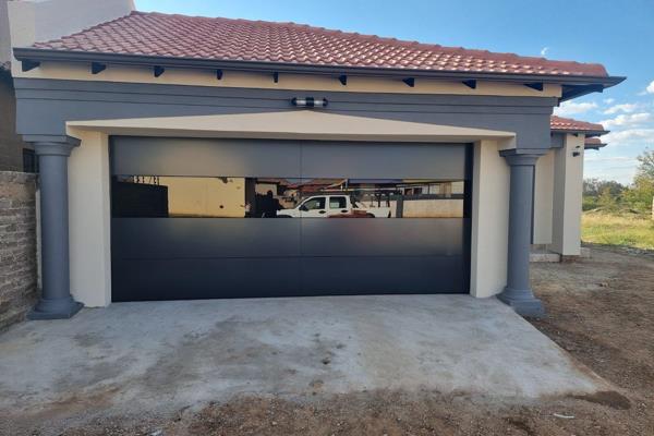 Brand new homes for sale in reiger park ext.10

Looking for affordable Brand-New ...