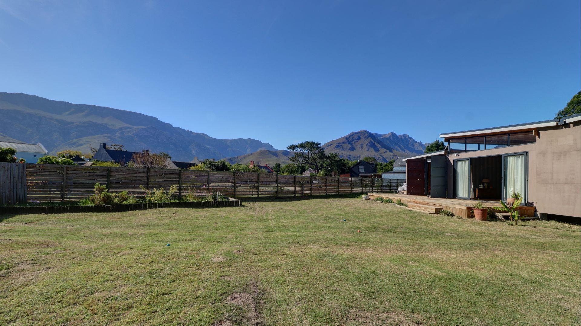 2 Bedroom House for sale in Greyton P24114437718