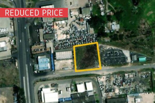 Accepting Offers.

DESCRIPTION:
This 2843m&#178; vacant site is perfect for storage ...