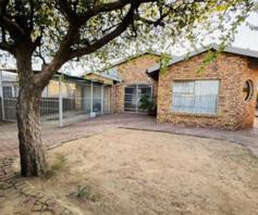 House for sale in Daveyton