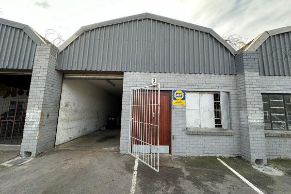 Discover this prime industrial warehouse available for rent on Maslamoney Road, situated ...