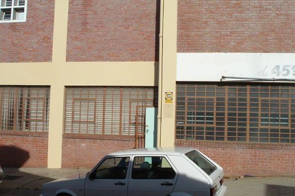 Secure, Visible and Accessible Industrial Warehouse in Juta Road, Ferguson.

The warehouse is available from the 01 June 2024. The ...