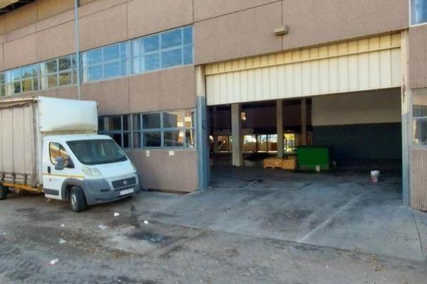 Prime Warehouse Space for Lease in Hermanstad, Pretoria
 Spacious Warehouse with Office ...