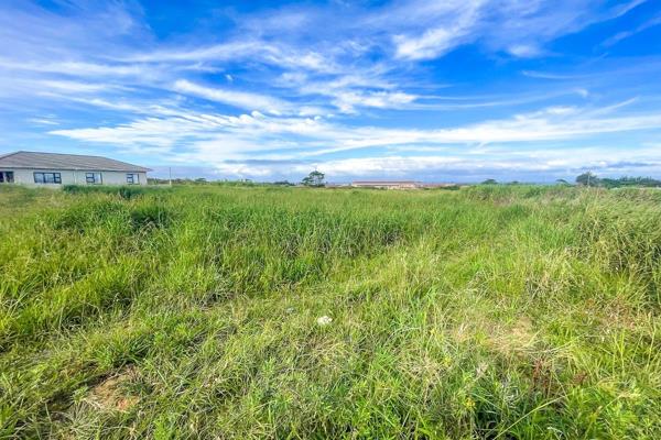 9 Plots ready for purchase on cleared and level land with a distant Seaview. 

Gonubie is a thriving sea-side village of ...