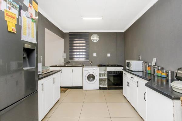 # 3 bedrooms house available for rental at Protea Glen Ext 16.
# All bedrooms have wooden floors. 
  Open plan kitchen and lounge.
# ...