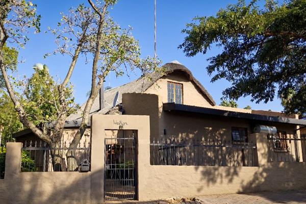 Welcome to your new home in this secure boomed-off estate situated in Monument Park. Located in the leafy eastern part of Pretoria ...