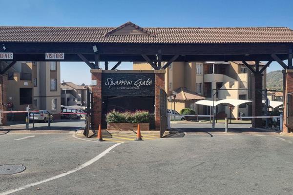 3 bedroom 2 bathroom ground floor apartment for sale!

Located in Meredale, Johannesburg South, this dwelling place offers comfort ...